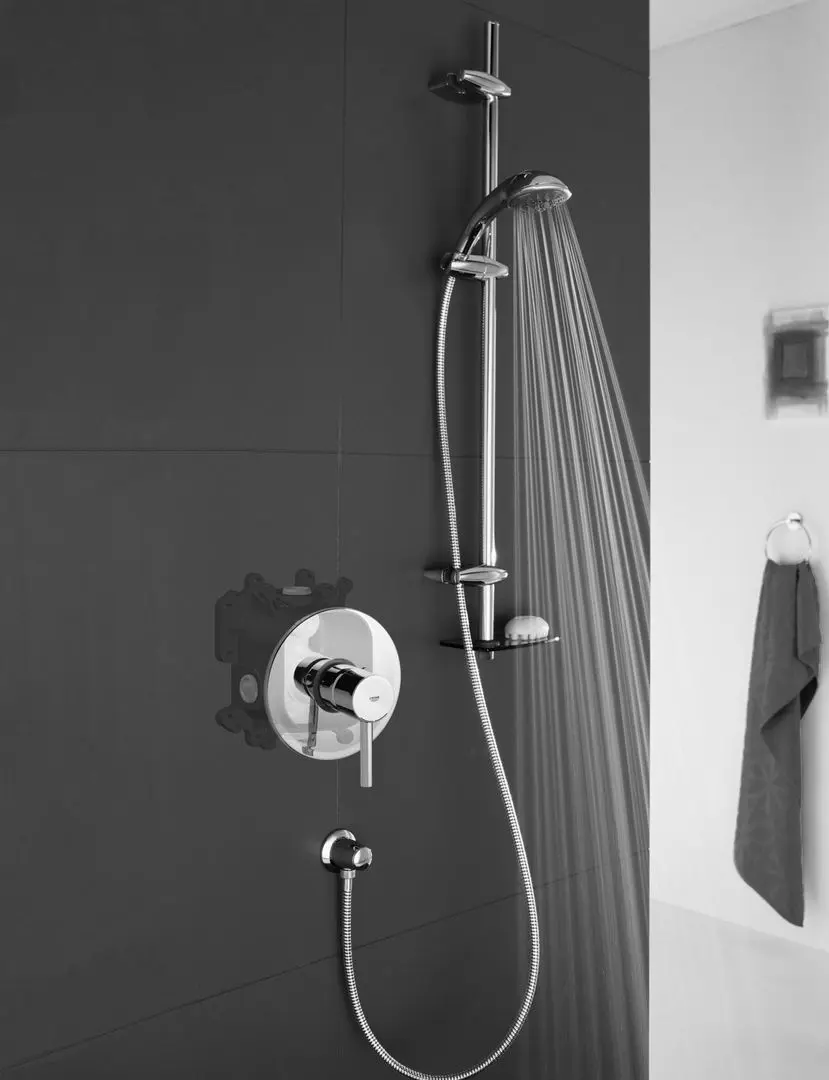 Смеситель для душа Grohe Essence 19286001 (Chrome) - 2