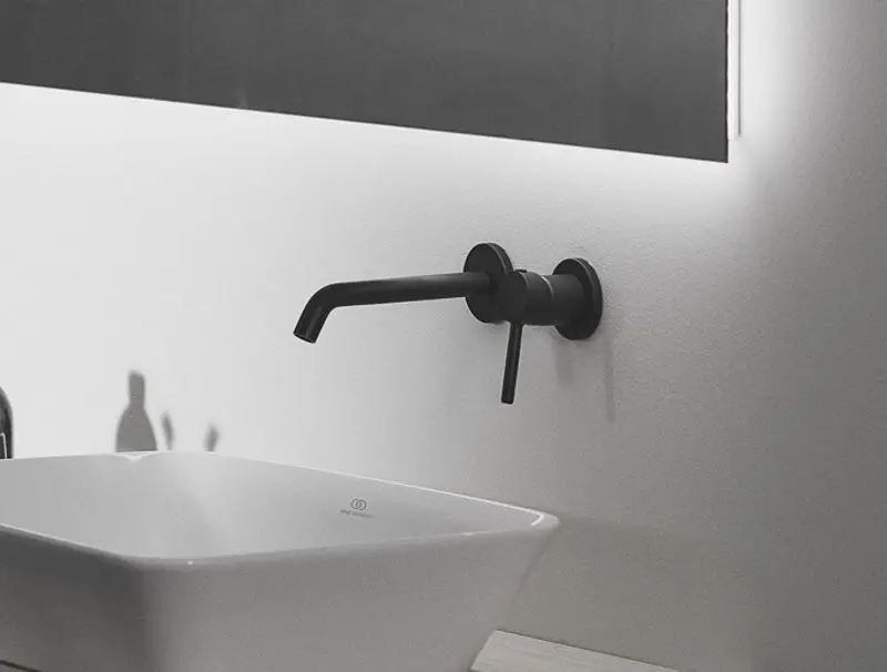 Baterie pentru lavoar Ideal Standard Ceraline A6938XG (Black) - 2