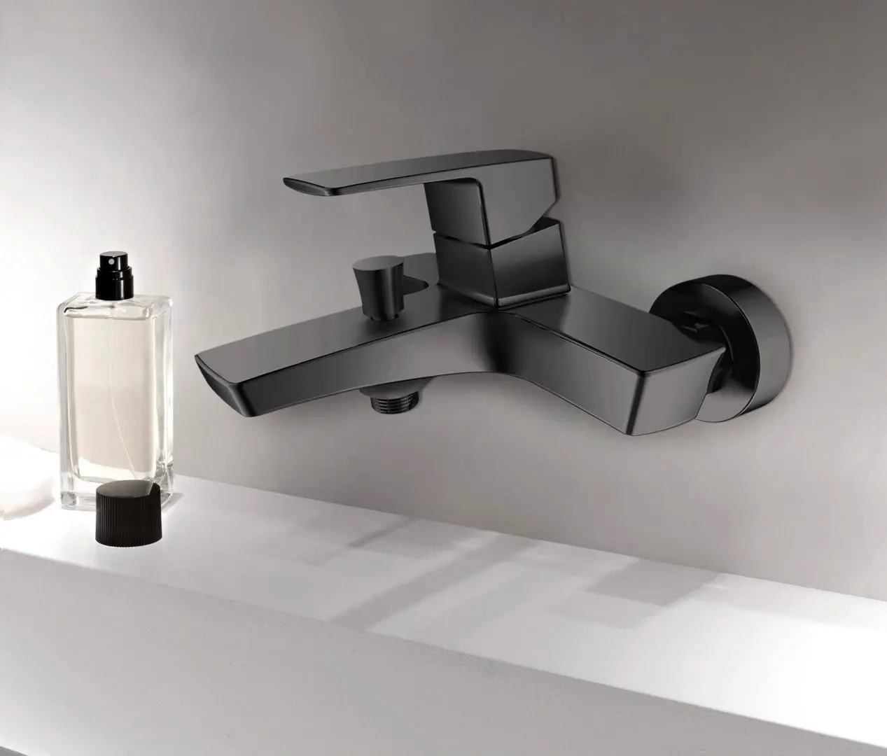 Смеситель для ванны и душа Imprese Grafiky ZMK041807040 (Black Nickel)