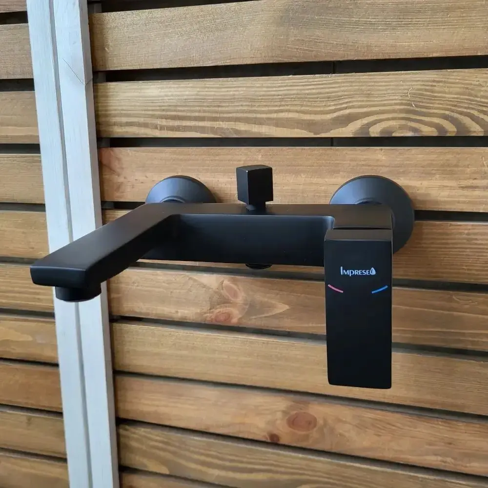 Baterie pentru cada si dus Imprese Karlov f03207610AA (Black) - 3