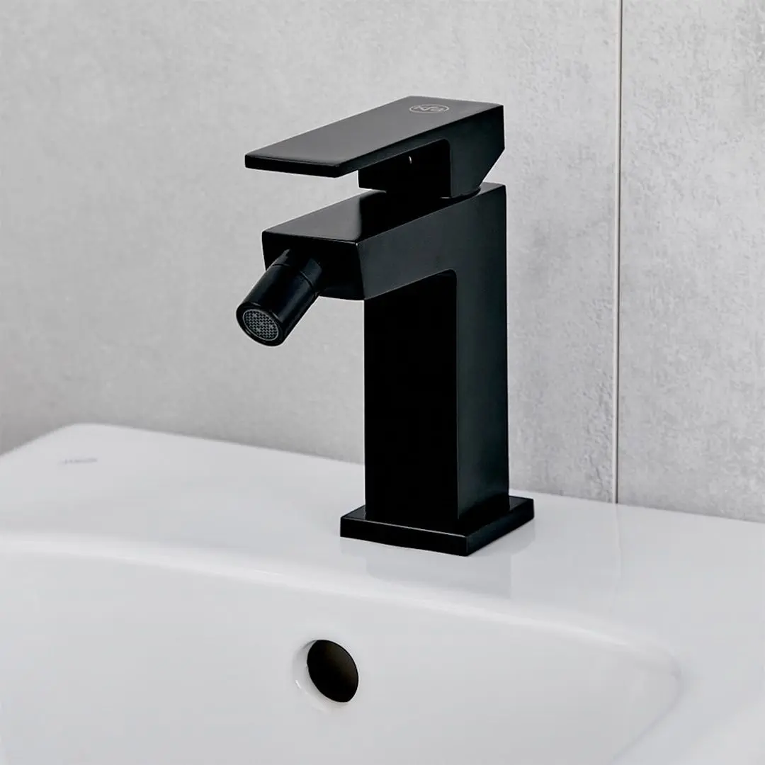 Смеситель для биде KFA Armatura Logon 5137-015-81 (Black)