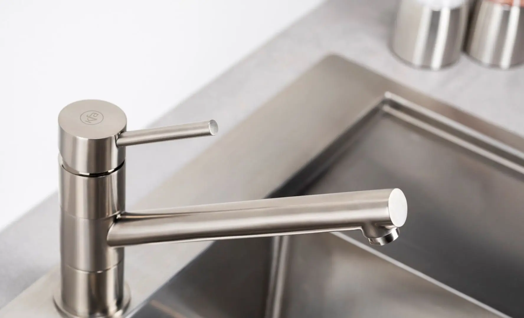 Baterie pentru chiuveta KFA Armatura Andra 6533-915-22 (Inox) - 3