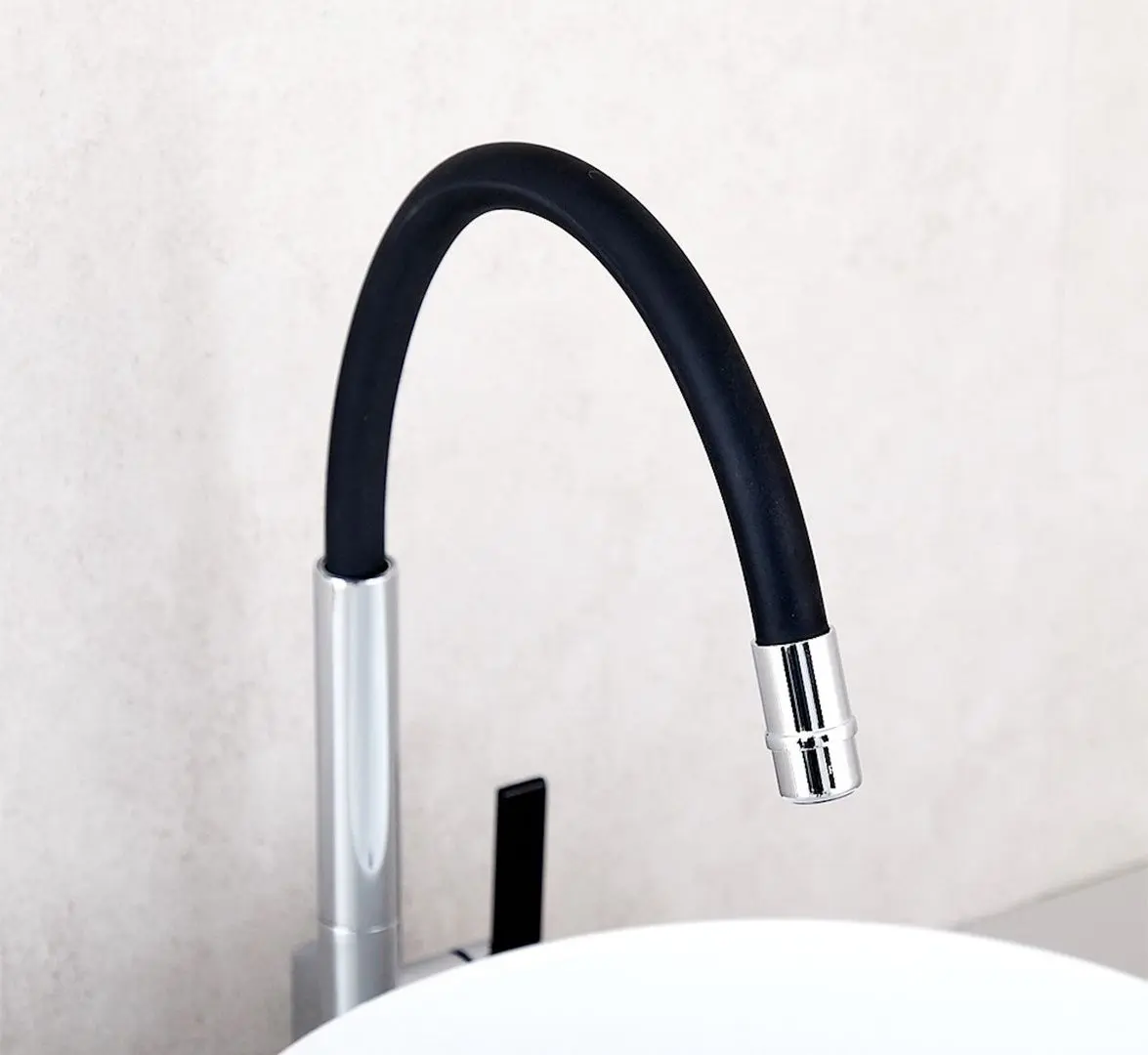 Baterie pentru chiuveta KFA Armatura Calix 6543-915-00 (Black/Chrome)