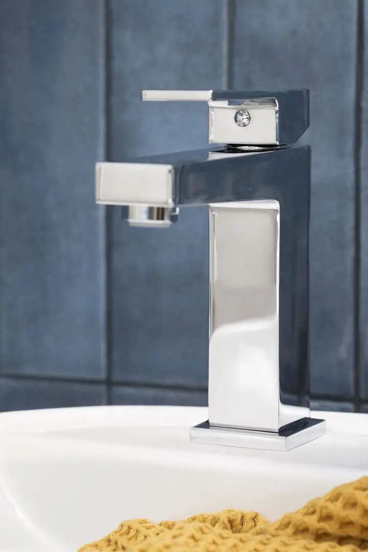 Baterie pentru lavoar KFA Armatura Logon 5132-815-00 (Chrome)