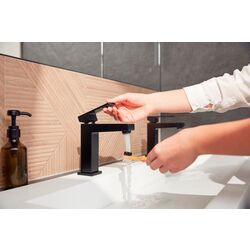 Смеситель для умывальника KFA Armatura Logon 5132-815-81 (Black) Thumb