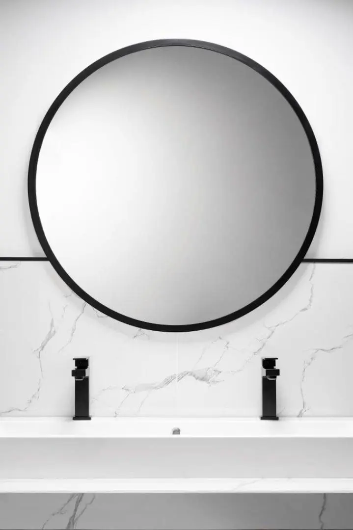 Смеситель для умывальника KFA Armatura Logon 5132-815-81 (Black)