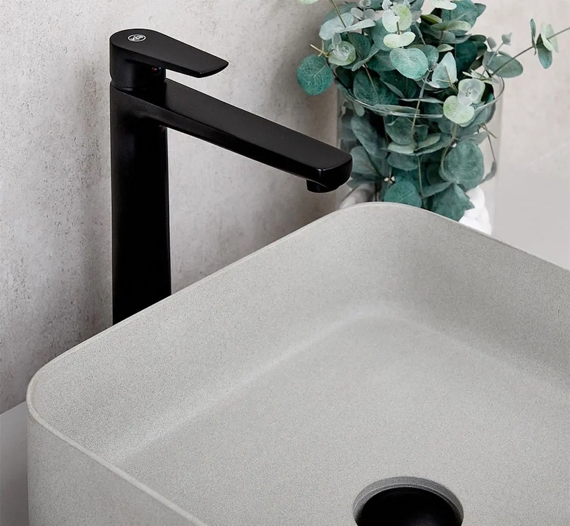 Смеситель для умывальника KFA Armatura Narva 5222-612-81 (Black)