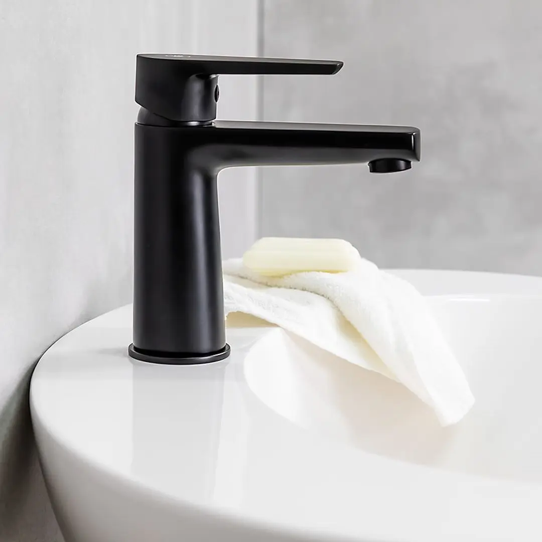 Смеситель для умывальника KFA Armatura Narva 5222-815-81 (Black)