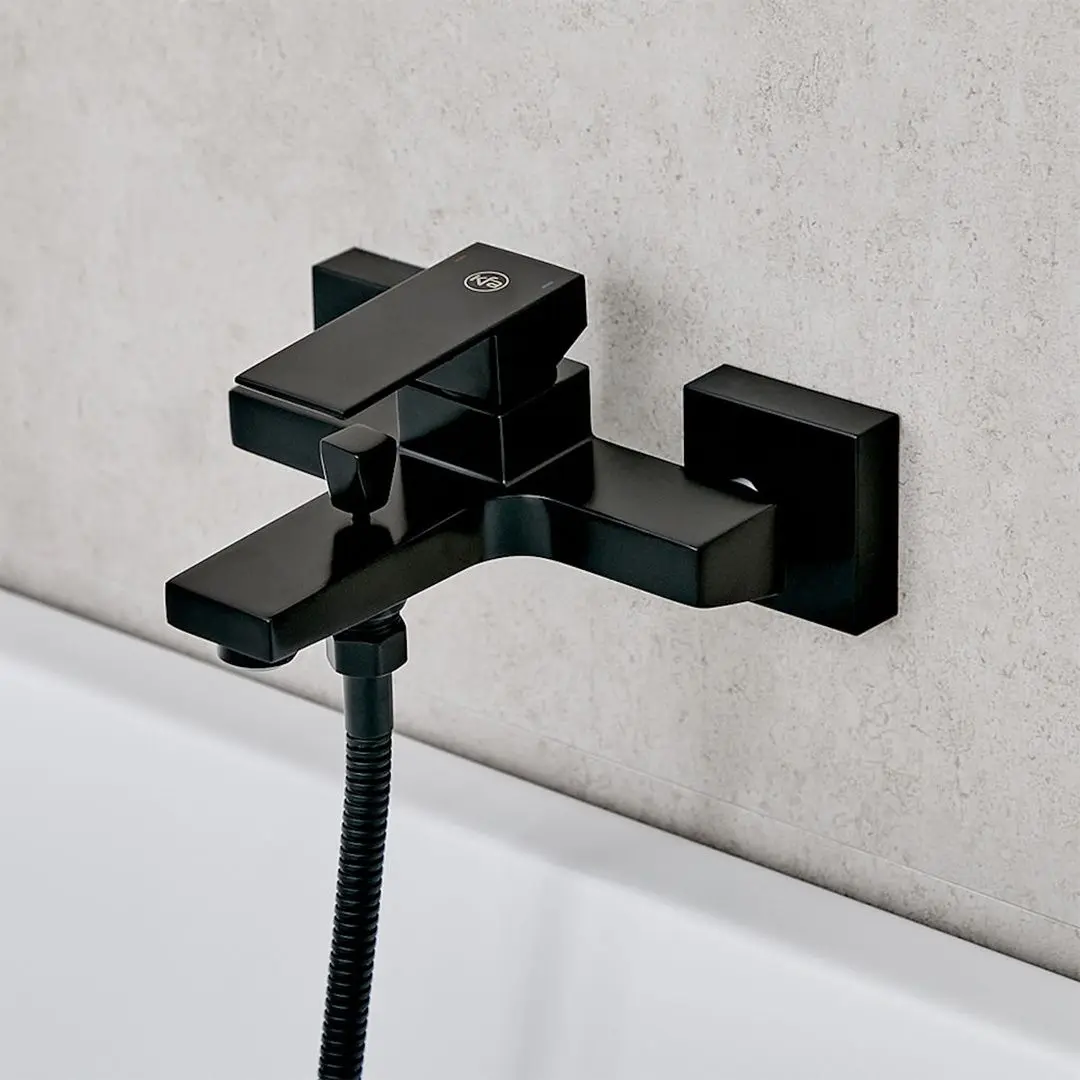 Смеситель для ванны и душа KFA Armatura Logon 5134-010-81 (Black)