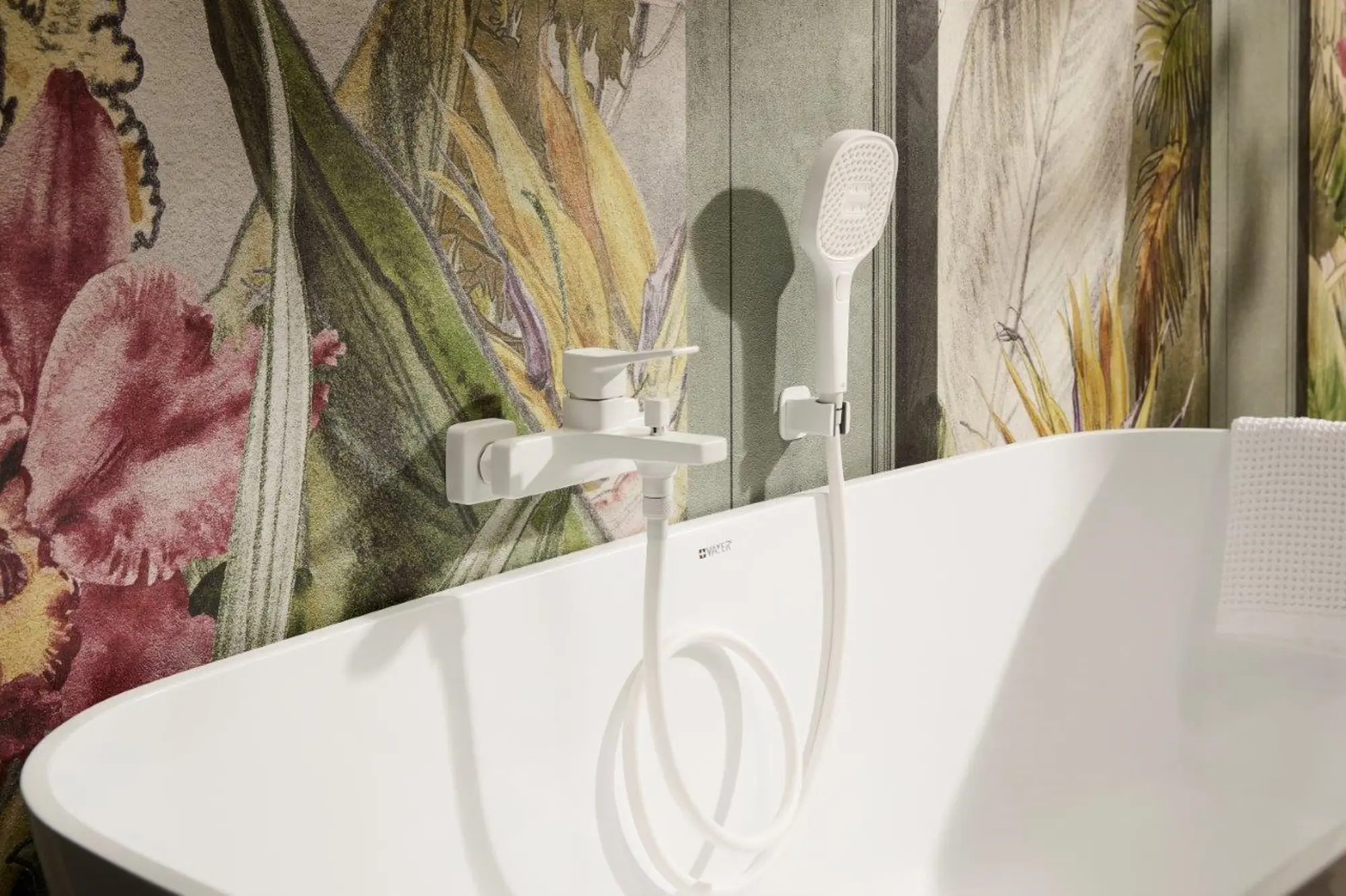 Baterie pentru cada si dus KFA Armatura Malaga 4524-010-44 (White)