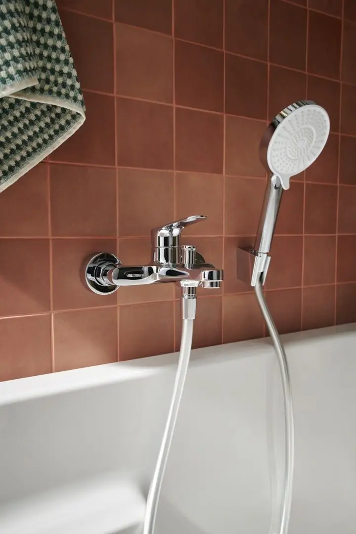 Смеситель для ванны и душа KFA Armatura Otava 5554-010-00 (Chrome)