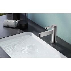 Смеситель для умывальника Lave 1058 (Chrome) Thumb