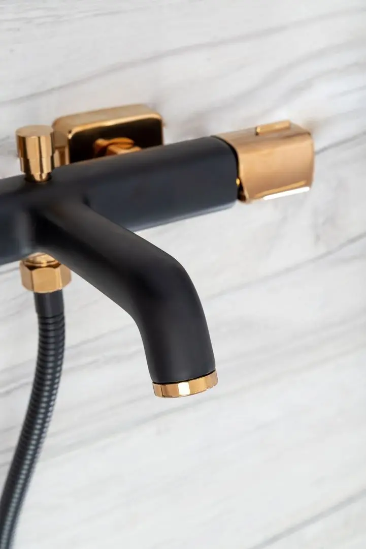 Смеситель для ванны Rea Salto B6352 (Gold/Black) - 4