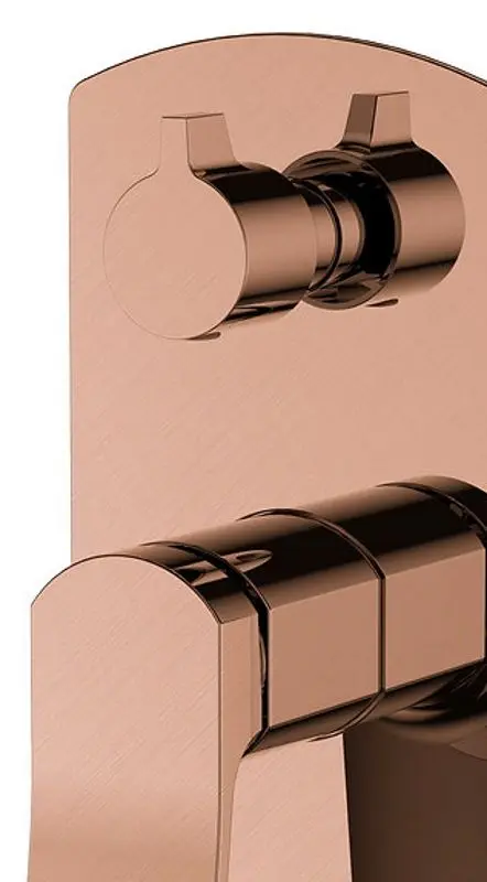 Baterie pentru dus cu montare ascunsa Volle Solo 1510.031421 (Brushed Bronze)