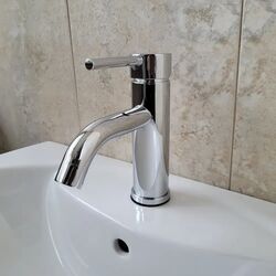 Смеситель для умывальника Volle Cruze 1547.010101 (Chrome) Thumb