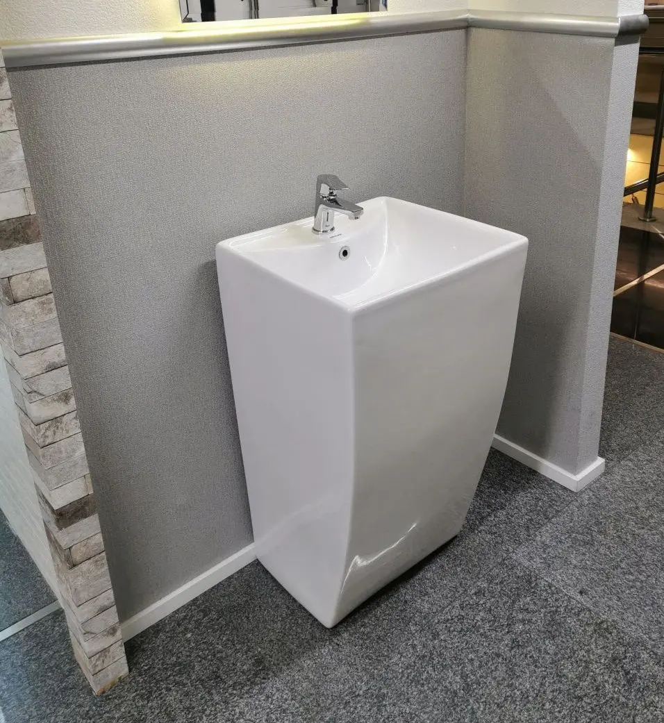 Lavoar Gehler Totem Lyn 206 (White)