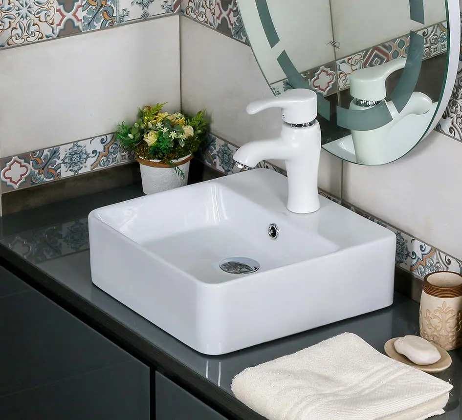 Умывальник Melana MLN-7063D - 3