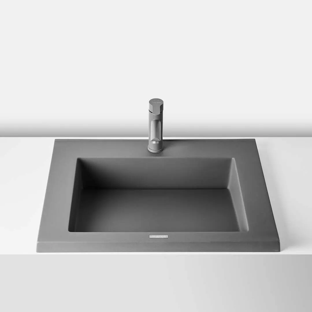 Умывальник Montebella 650х480 со смесителем Lemur