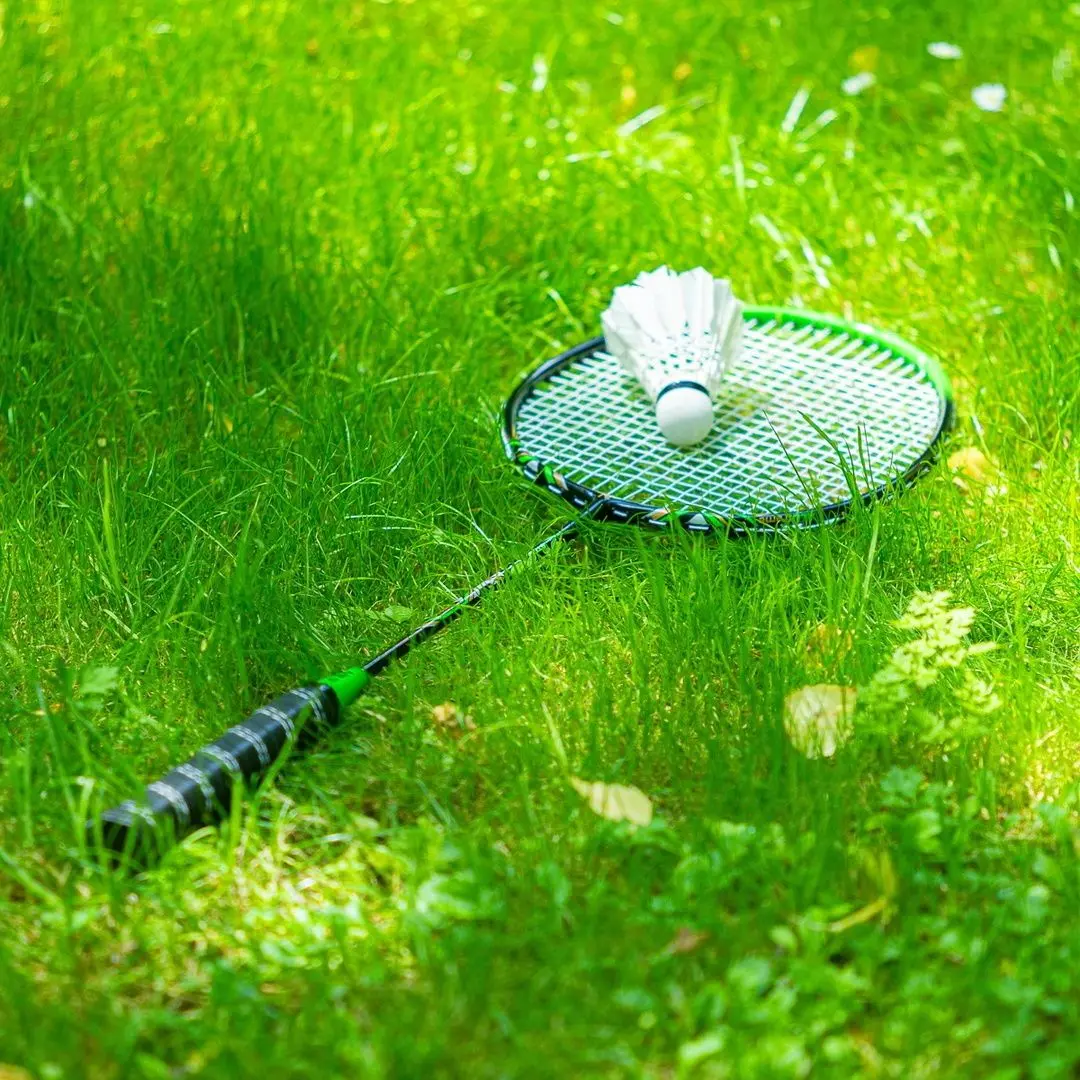 Paleta badminton Nils NR205 (Black/Green)