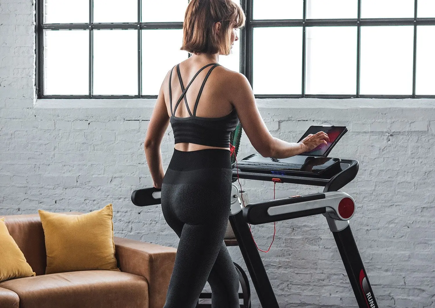 Banda de alergare Christopeit Sport TM 800S (Black/Silver)