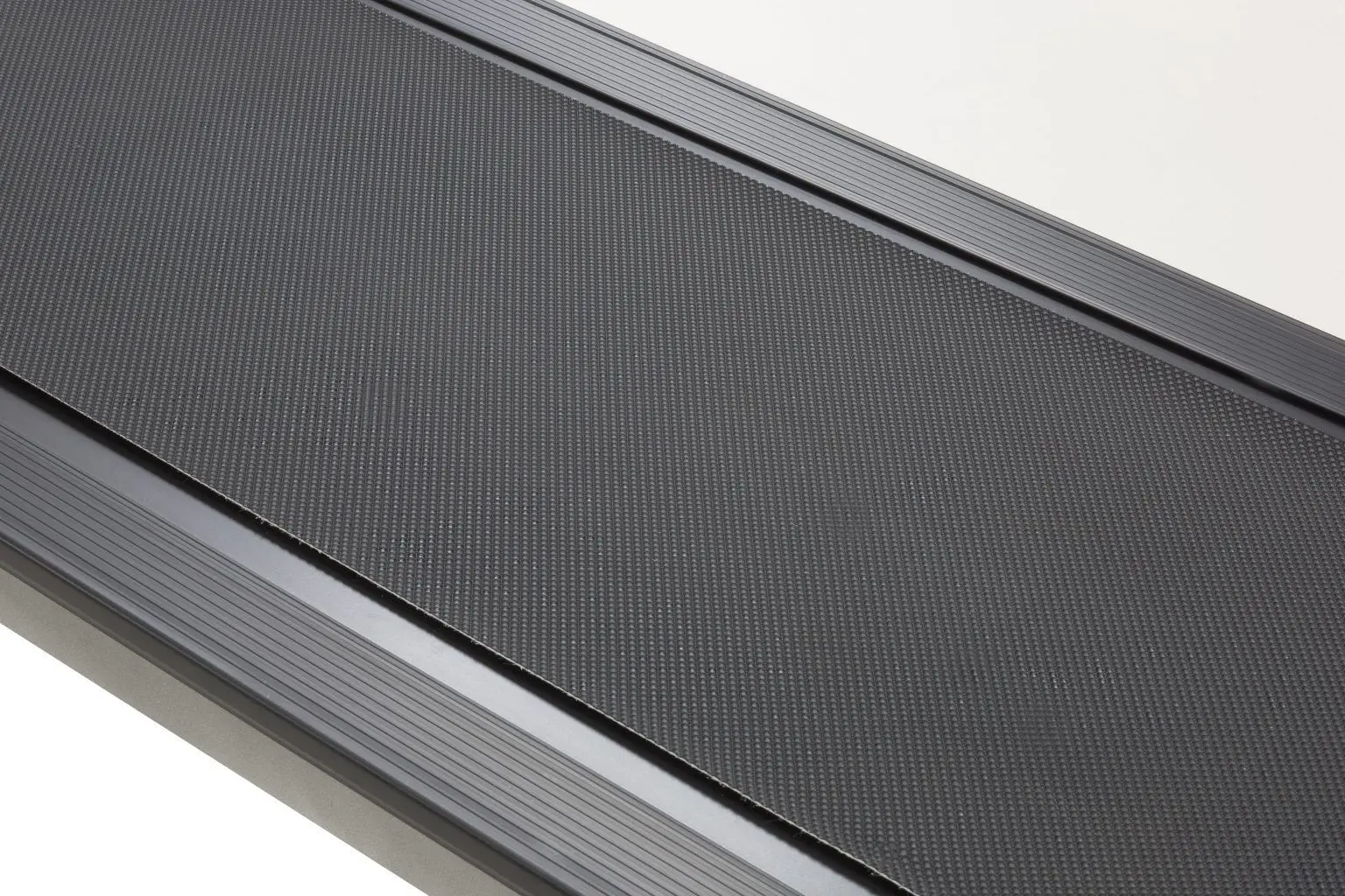 Banda de alergare EverFit TFK Slim Mag (Black)