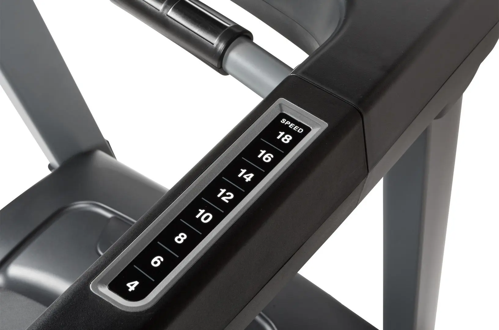 Беговая дорожка Flow Fitness DTM2500 (Black) - 11