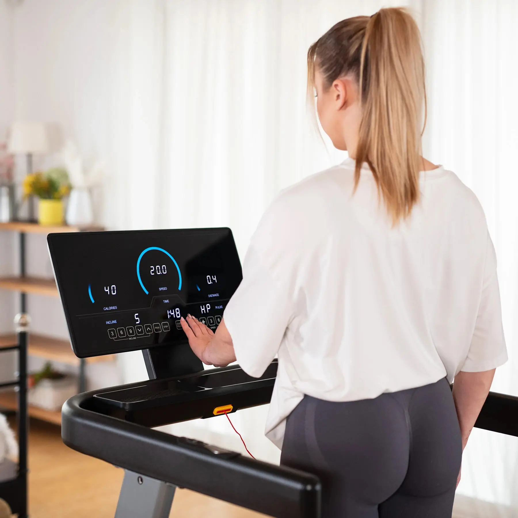 Беговая дорожка HMS BE5838 Premium (Black) - 7