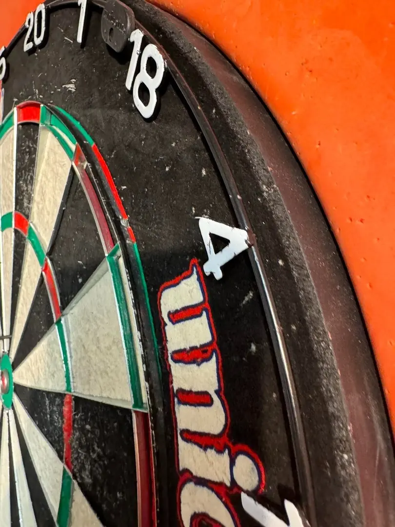 Darts Unicorn Eclipse PRO (Black)