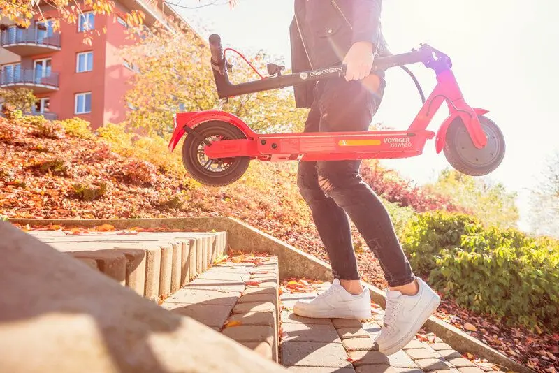 Электросамокат GoGEN Voyager Neo S601R (Red/Black)