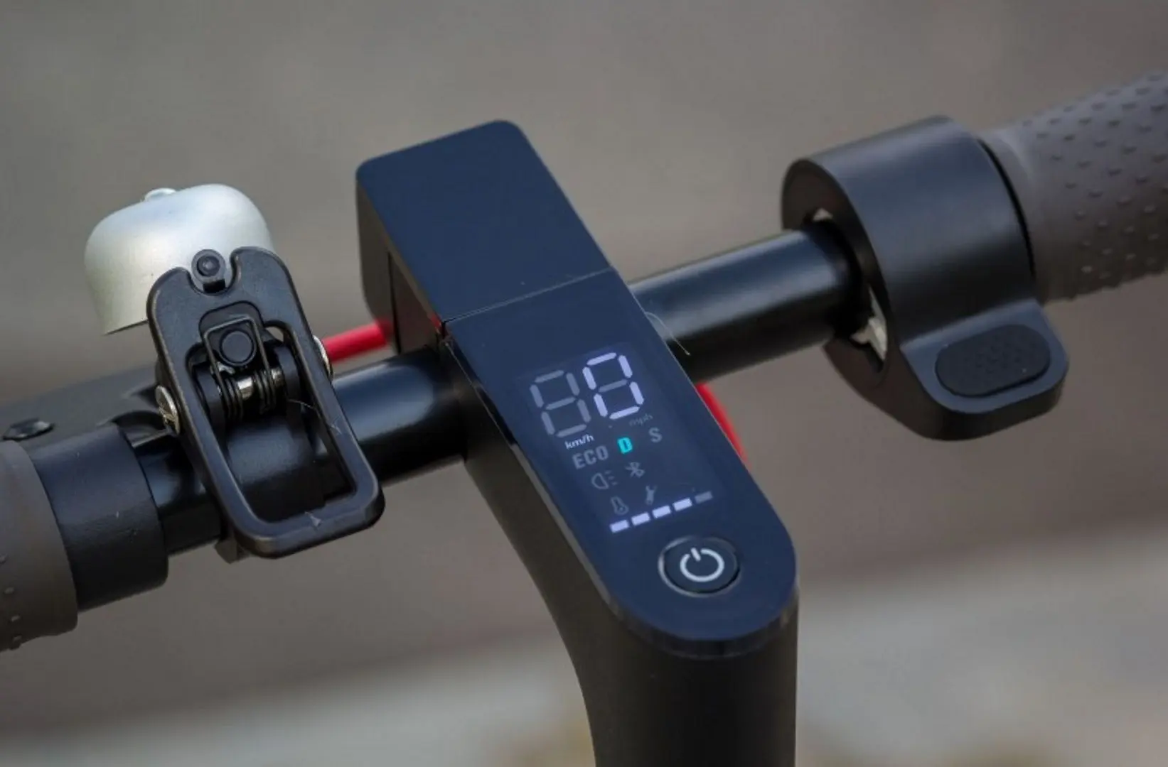 Электросамокат Xiaomi Mi Hunter (Black) - 6
