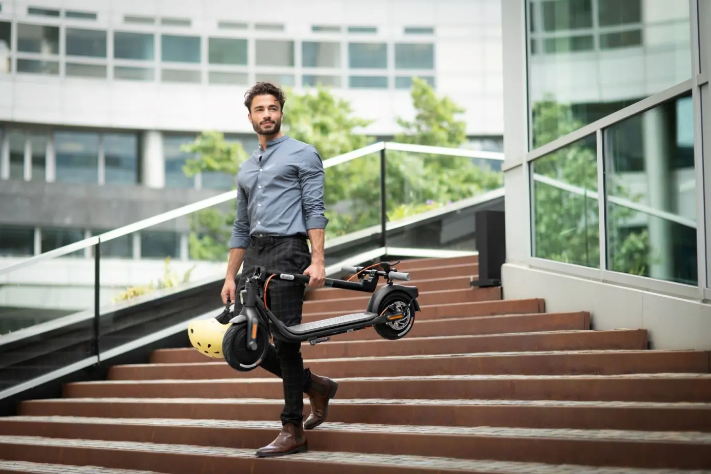 Trotineta electrica Segway Ninebot Kickscooter F30E (Black)