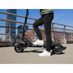 Trotineta electrica Techlife Q3 2.0 16.5Ah 48V (Black) Thumb