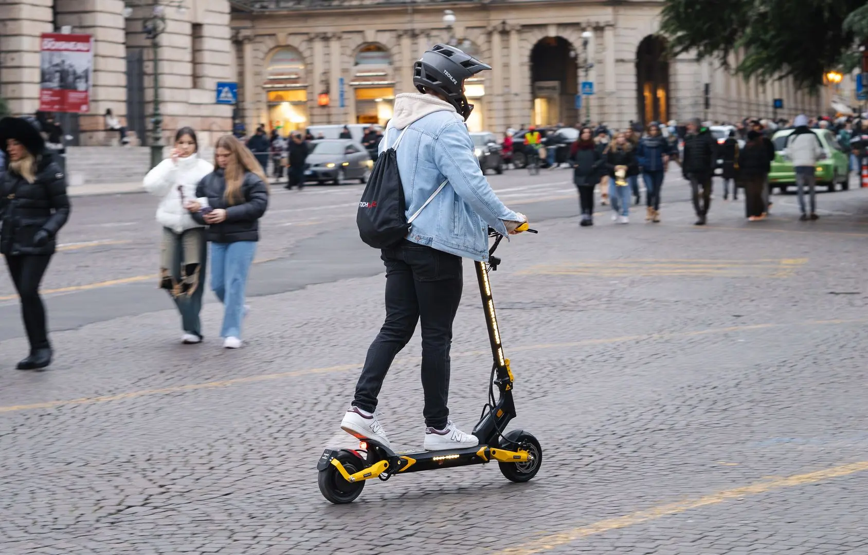 Trotineta electrica Techlife Q5 RS (Black/Yellow)