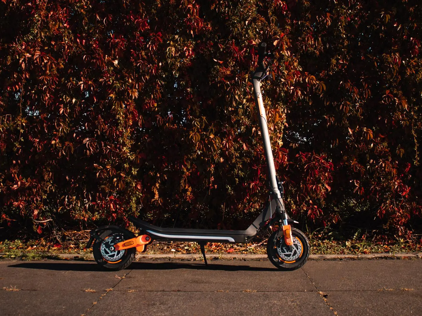 Trotineta electrica Techlife R5 18.2Ah 36V (Black/Orange)