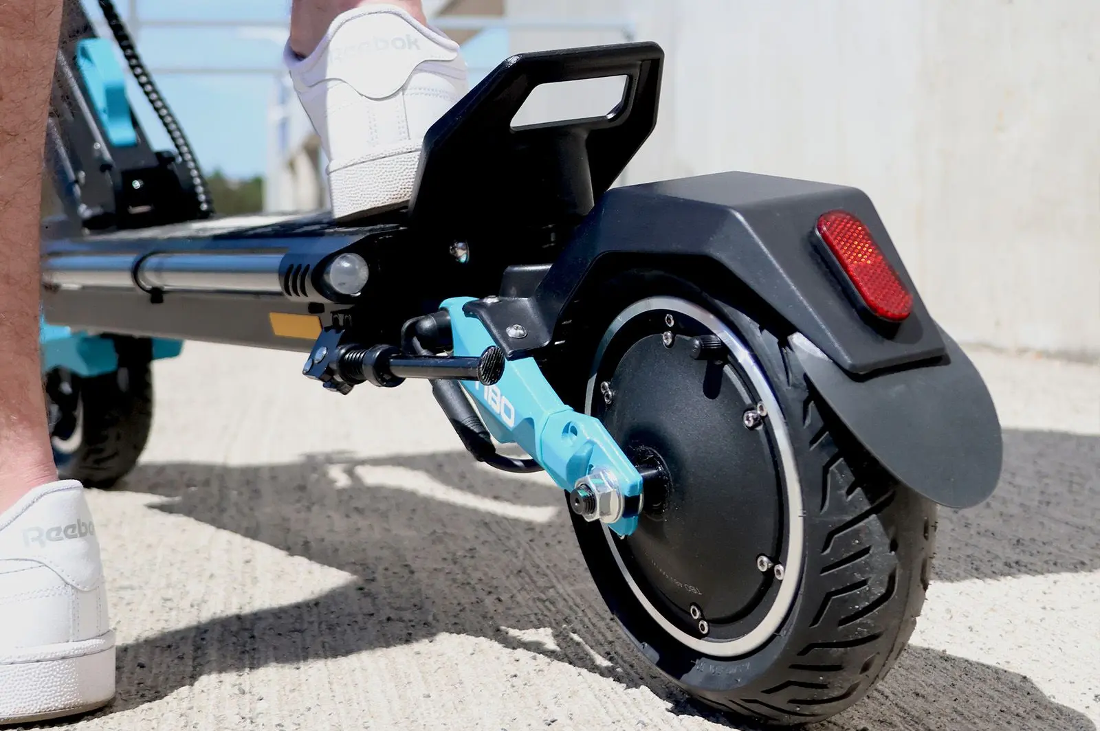 Электросамокат Tibo Prime 3.0 19Ah (Black/Blue)