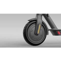 Электросамокат Xiaomi Mi Electric Scooter Essential (Black) Thumb