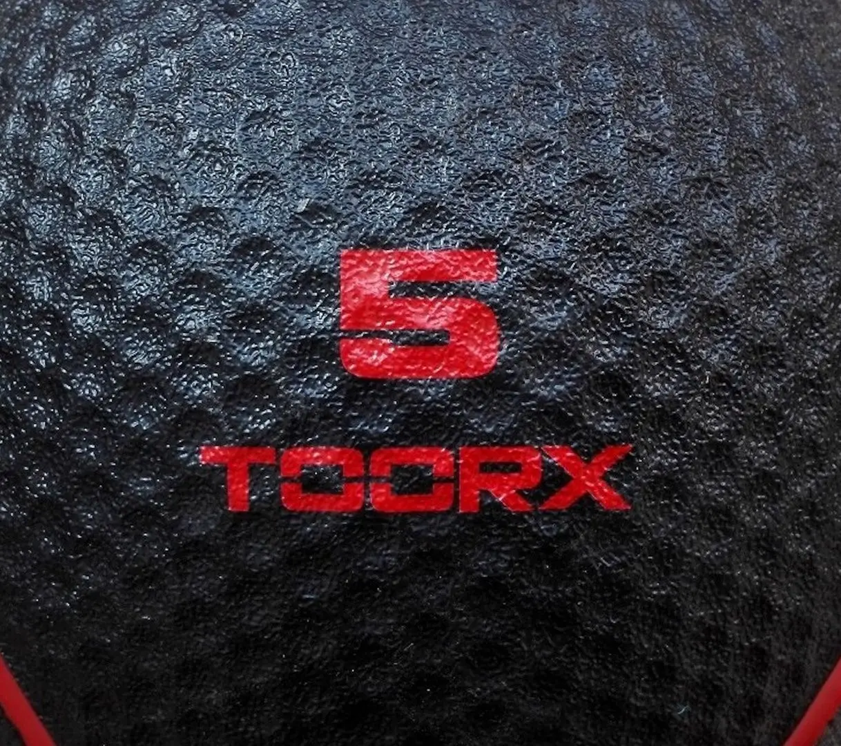 Медицинский мяч Toorx AHF-109 5kg (Black/Red)