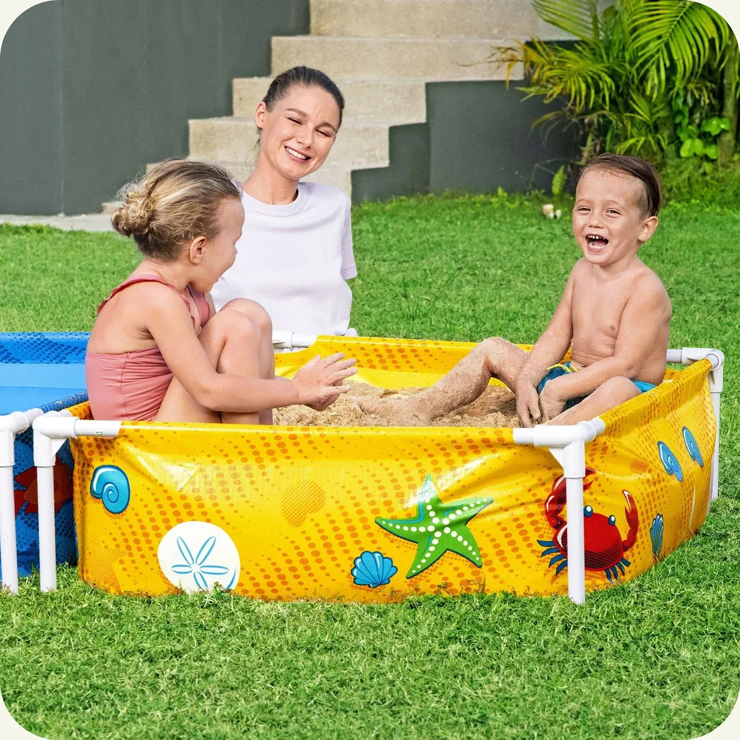 Детский каркасный бассейн с песочницей Bestway 561CF (Multicolour) - 3