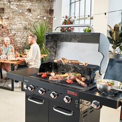 Gratar Char-Broil Professional Core B 4 (Black) Thumb