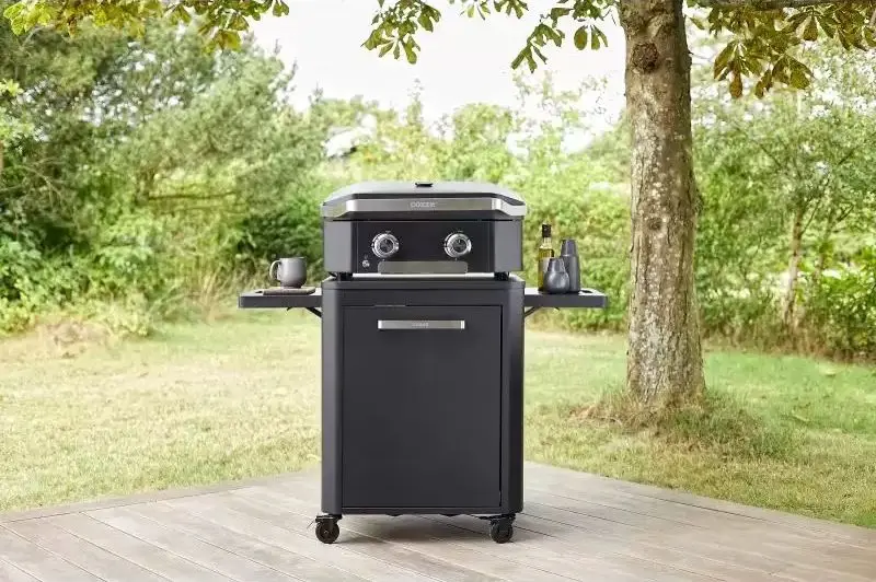 Grill pe gaz Cozze 600 (Black)