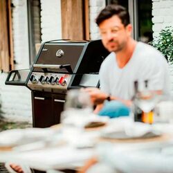 Grill pe gaz Enders Monroe Black Pro 4 IK Turbo (Black/Inox) Thumb