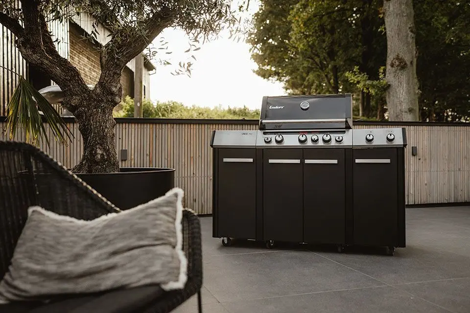 Газовый гриль Enders Uniq Pro 3 IK (Black/Silver)