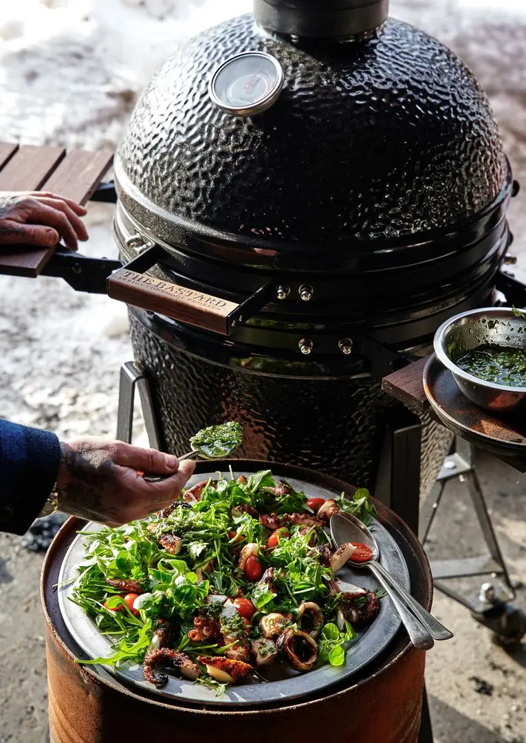 Gratar The Bastard Classic Medium (Black) - 11