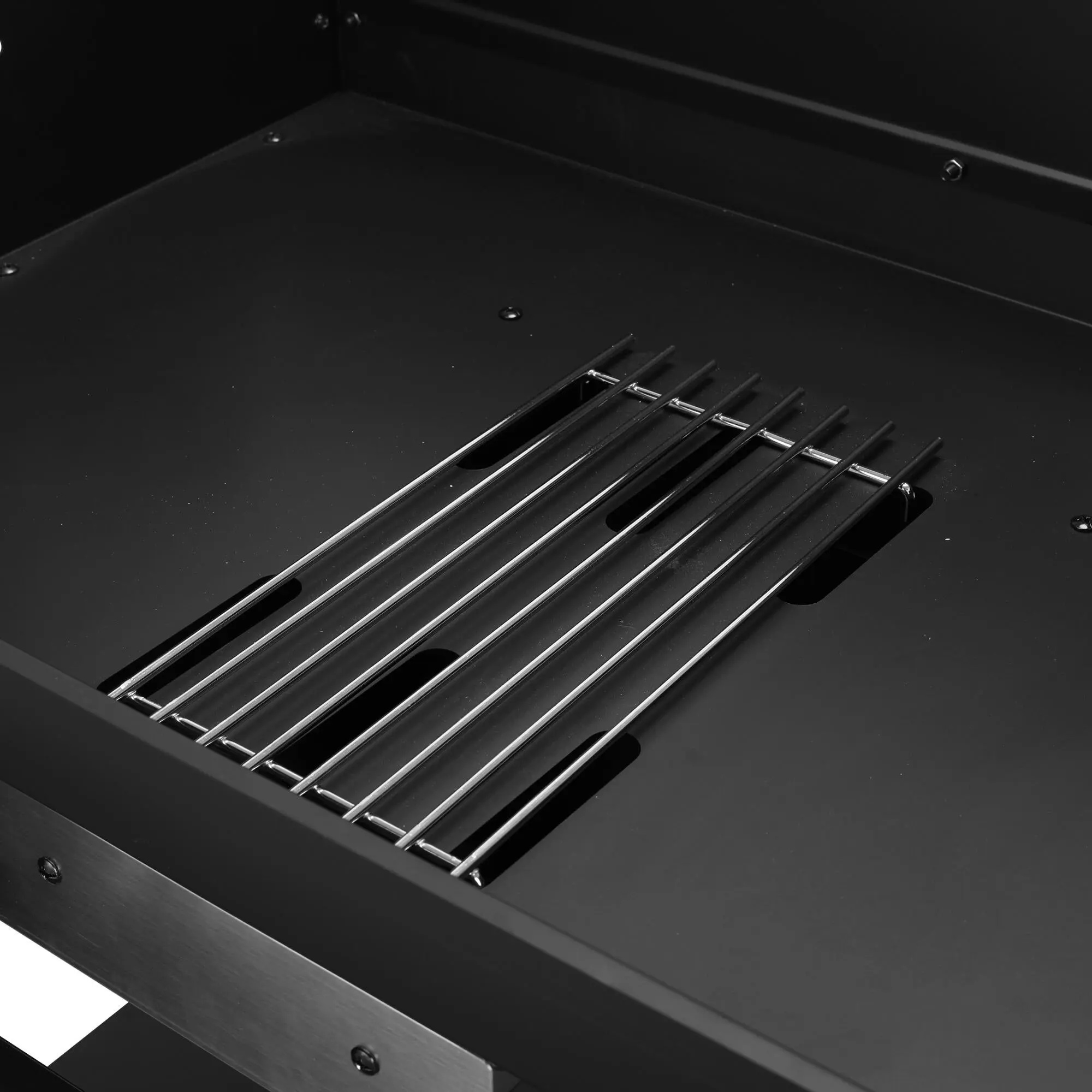 Grill Equipped (Black) - 5