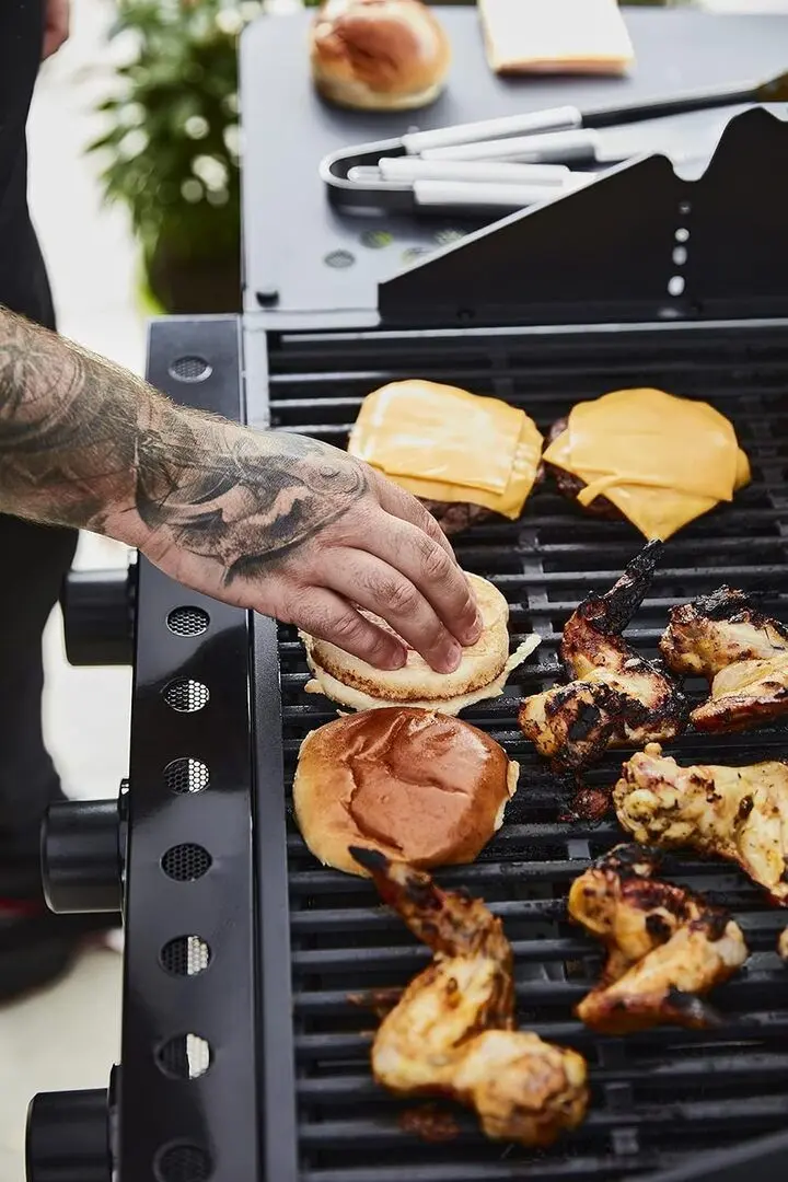 Газовый гриль Swan SBQ57030N (Black)