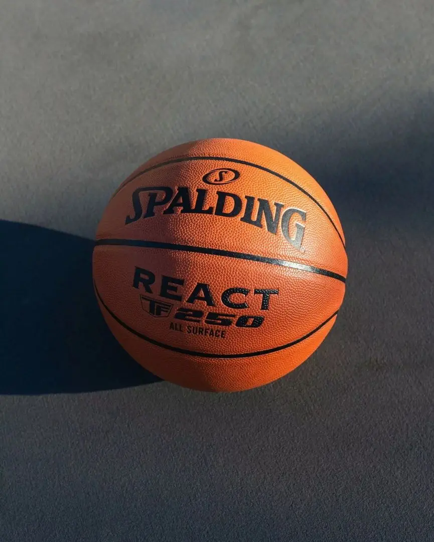 Мяч баскетбольный Spalding React TF-250 N.7 (Orange)