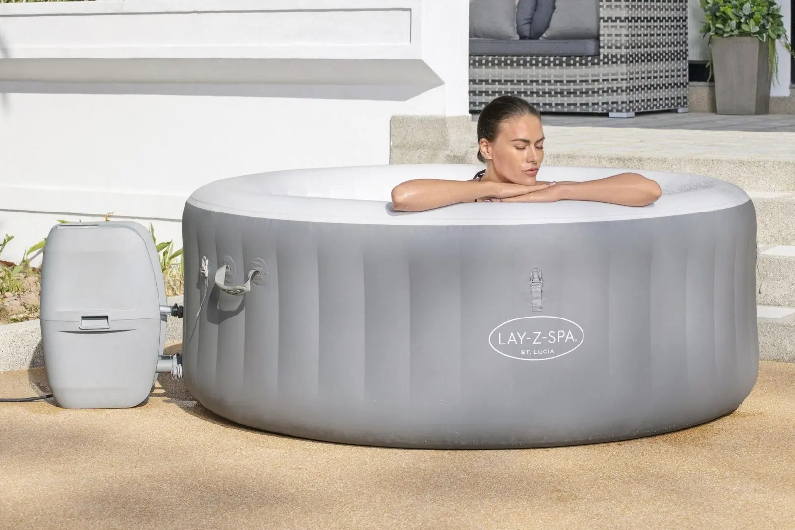 Jacuzzi Bestway Lay-Z-Spa St.Lucia AirJet 60037BW (Grey)