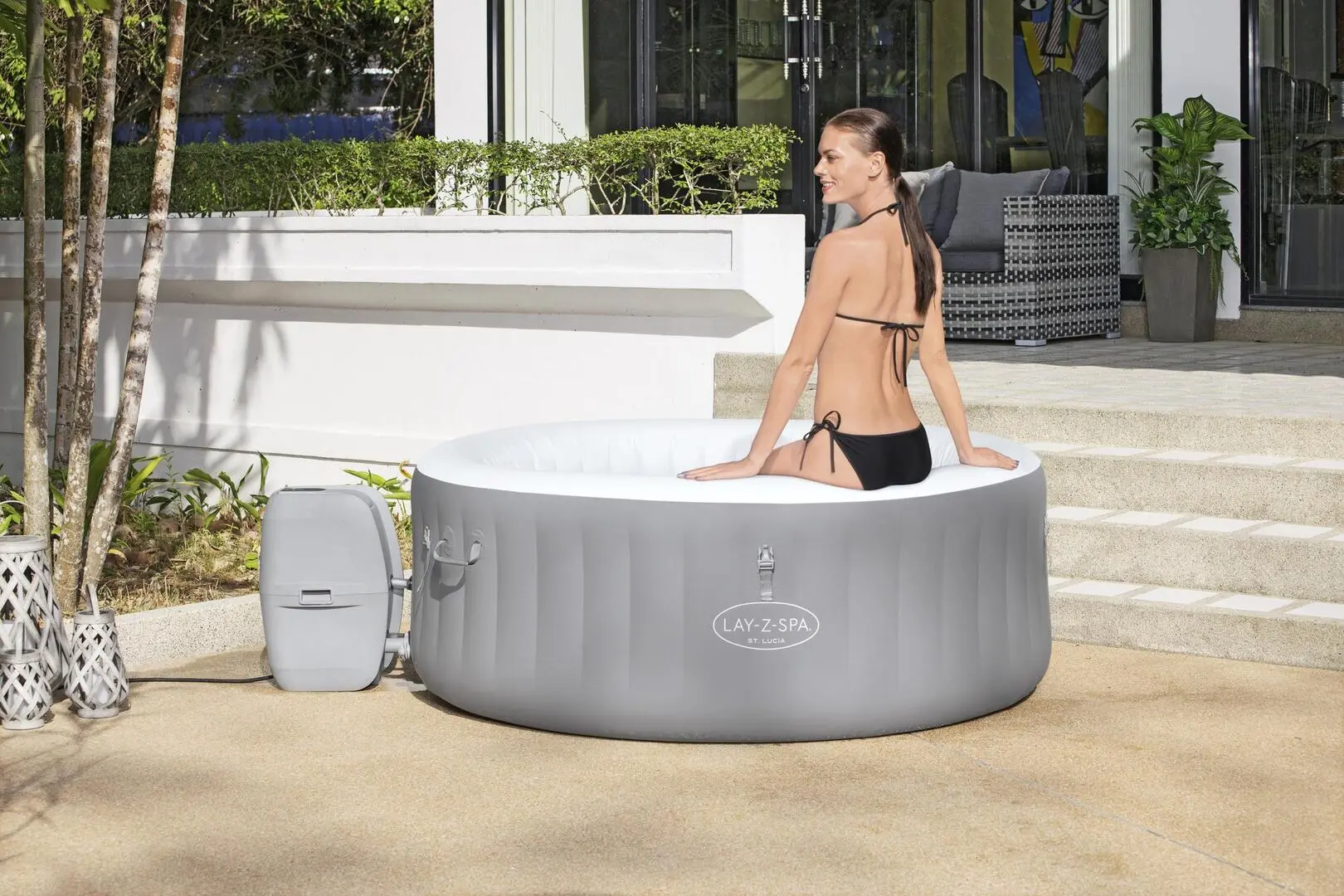 Jacuzzi Bestway Lay-Z-Spa St.Lucia AirJet 60037BW (Grey)