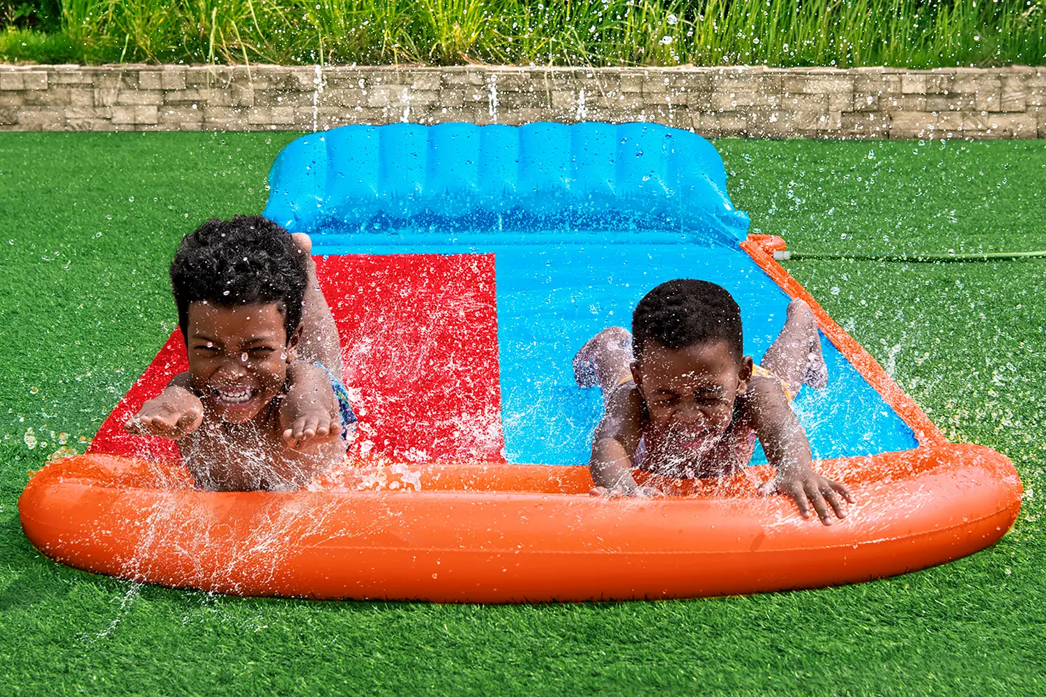 Водная дорожка Bestway H2O GO Tsunami Splash Ramp 52478 (Red/Blue)