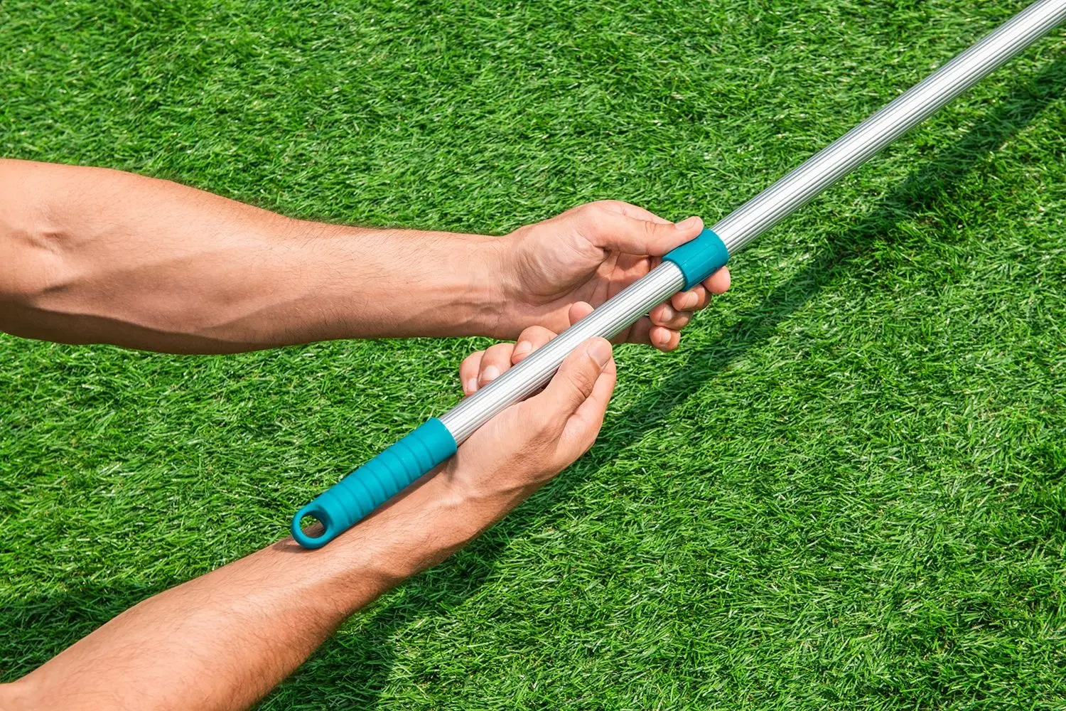 Plasă cu mâner telescopic Bestway AquaScoop 58635BW (White/Blue) - 9
